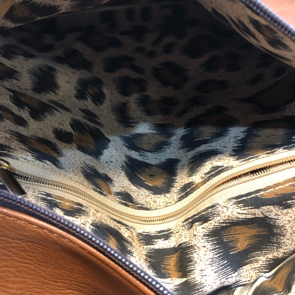 Call it Spring Crossbody Bag - Picture 9 of 16